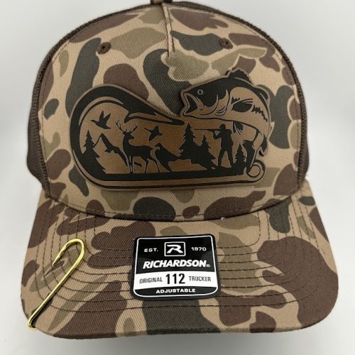 Fish with fish hook and hunting scenery Hat